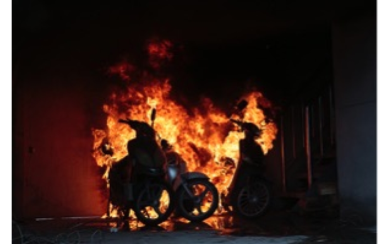 電動(dòng)車(chē)自燃都是哪些問(wèn)題引起的